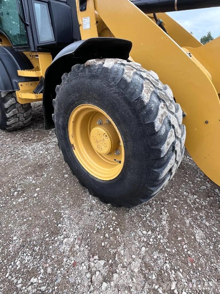 CAT 908M Wielladers