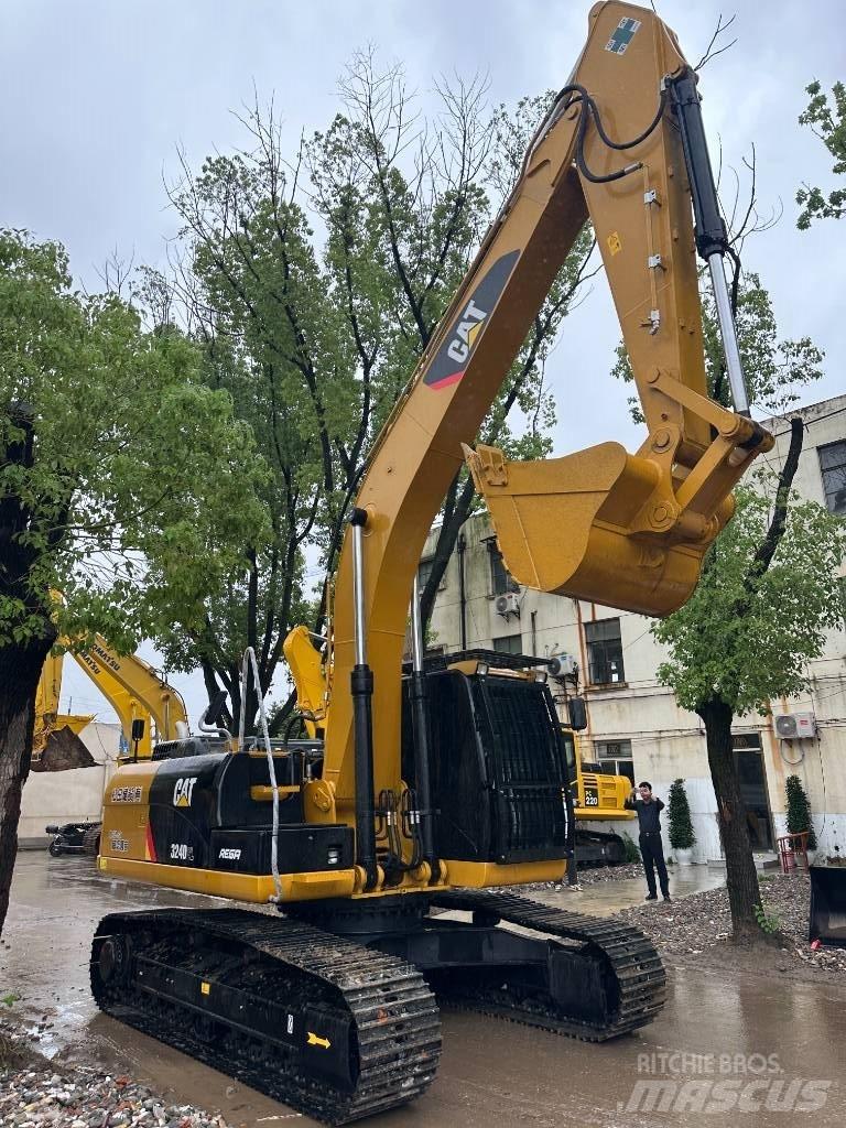 CAT CAT324D Midigraafmachines 7t - 12t