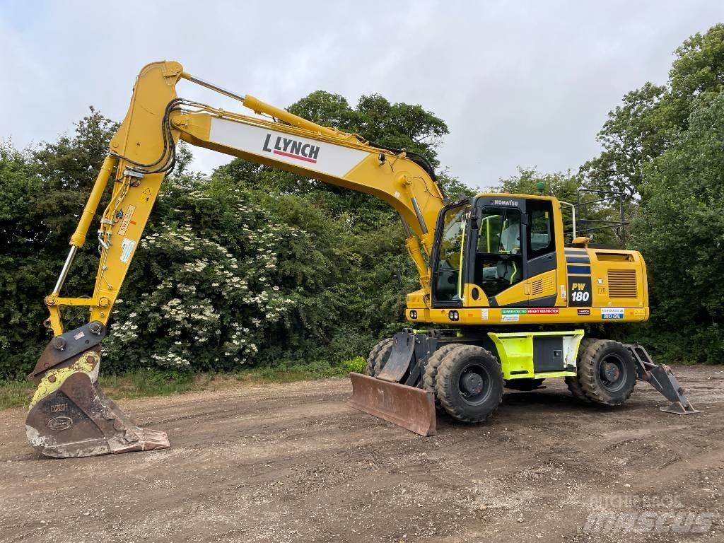 Komatsu PW 180-11 Wielgraafmachines