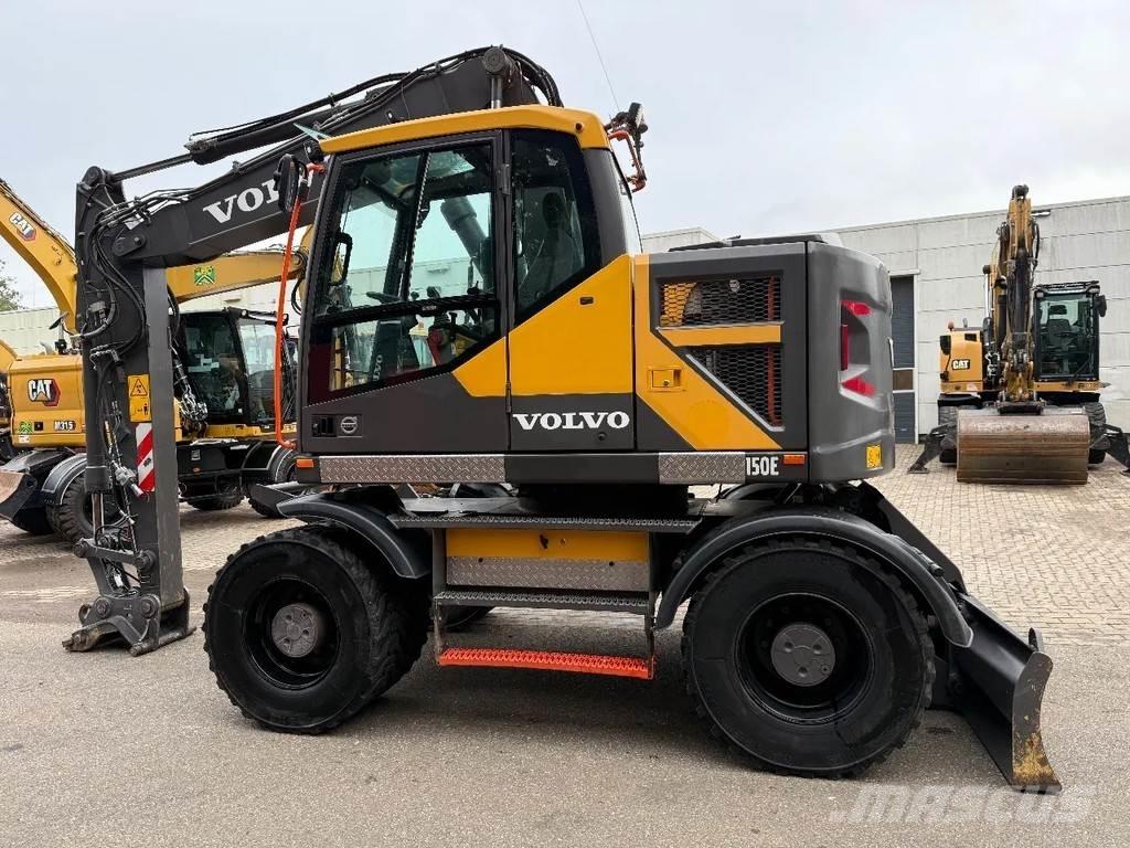 Volvo EW150 Wielgraafmachines