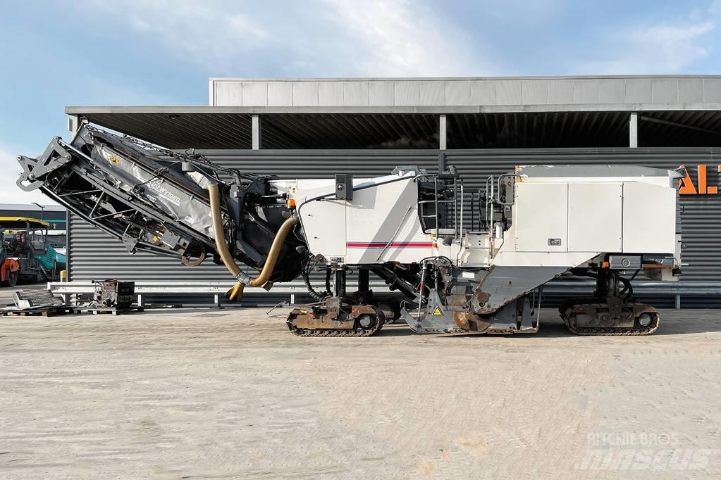 Wirtgen W 210 Asfaltfrezen