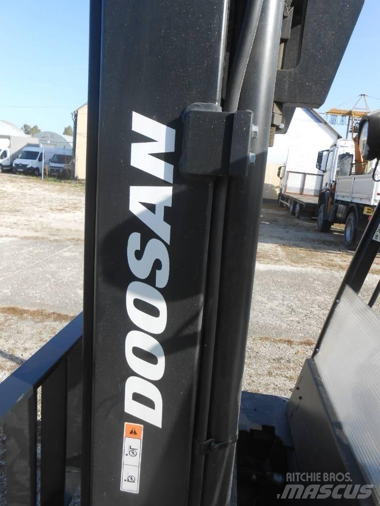 Doosan D50 SC-09 Diesel heftrucks