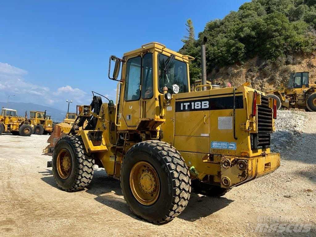 CAT IT 18 B Wielladers