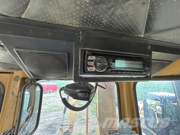 CAT D8N Rupsdozers