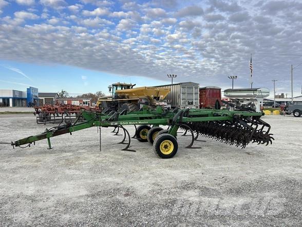 John Deere 550 Overige grondbewerkingsmachines en accessoires