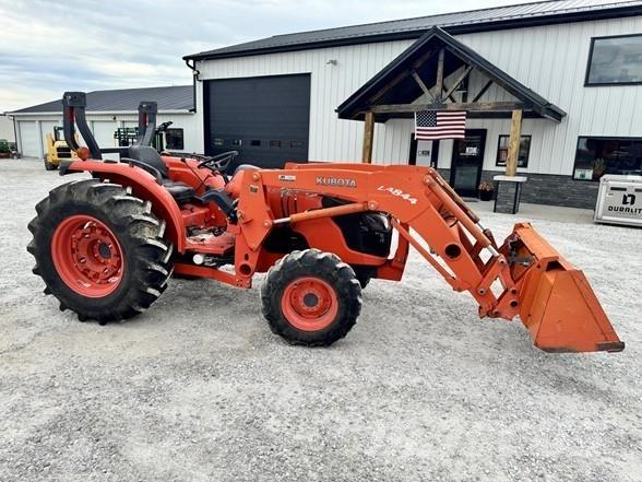 Kubota MX5100D Tractoren