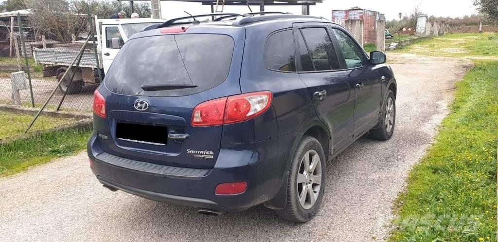 Hyundai SANTA FE Auto's