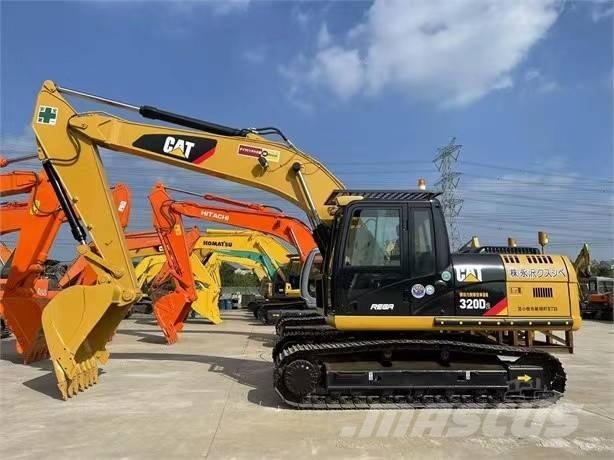 CAT 320 D Rupsgraafmachines