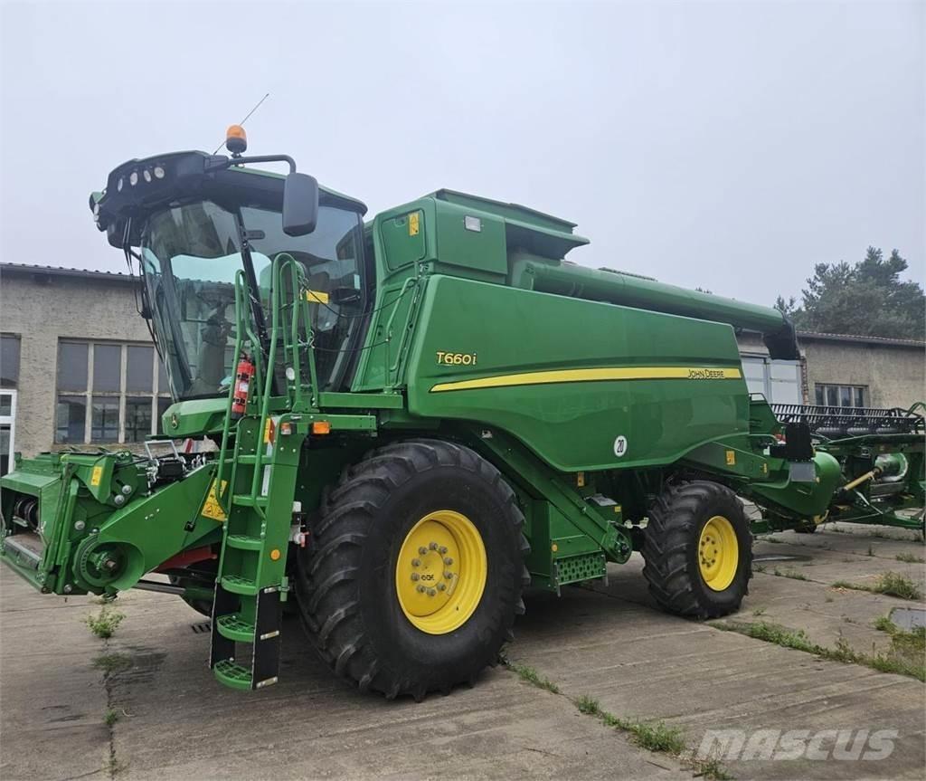 John Deere T 660i Maaidorsmachines