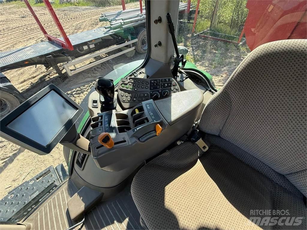 John Deere 7230R Tractoren