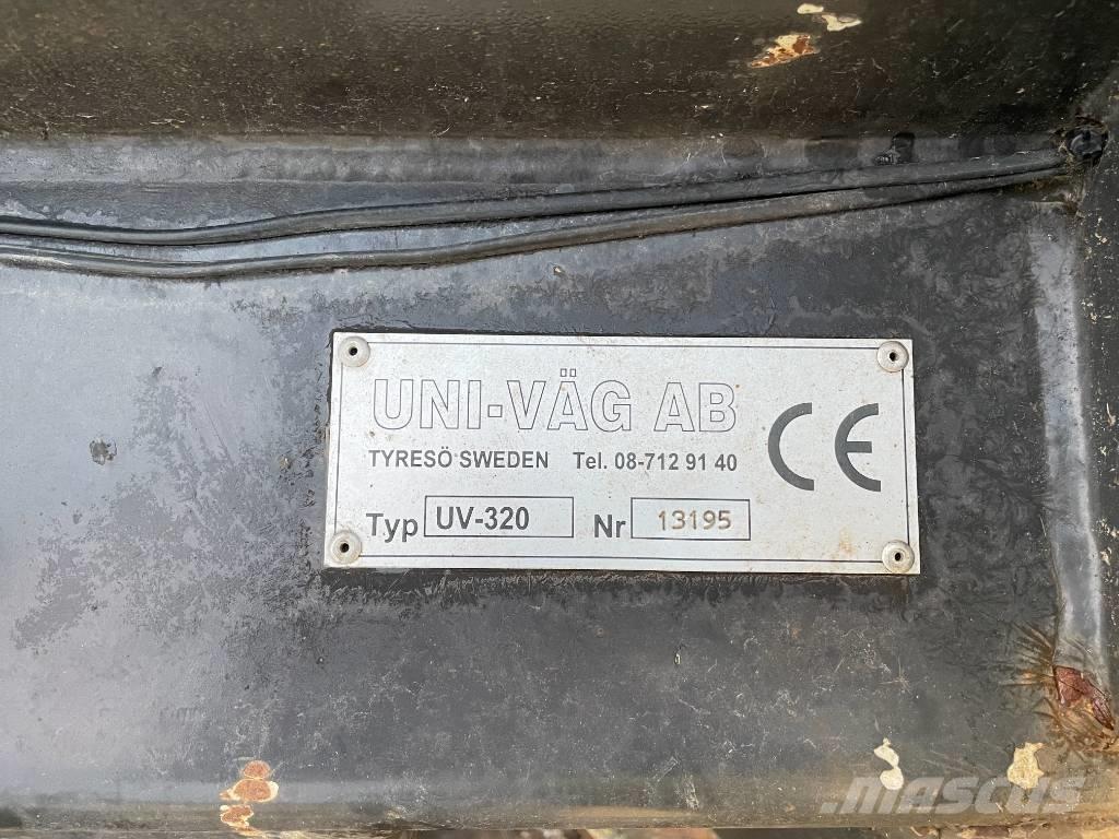 Uni-väg UV 320 Sneeuwschuivers en -ploegen