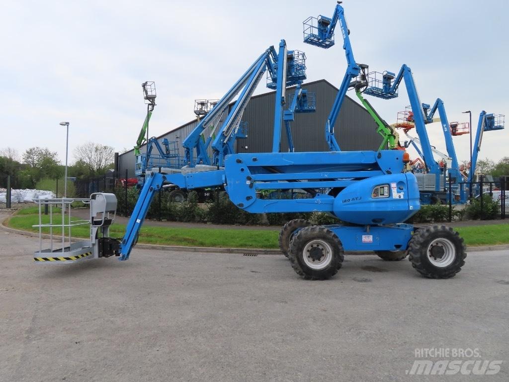 Manitou 180 ATJ Knikarmhoogwerkers