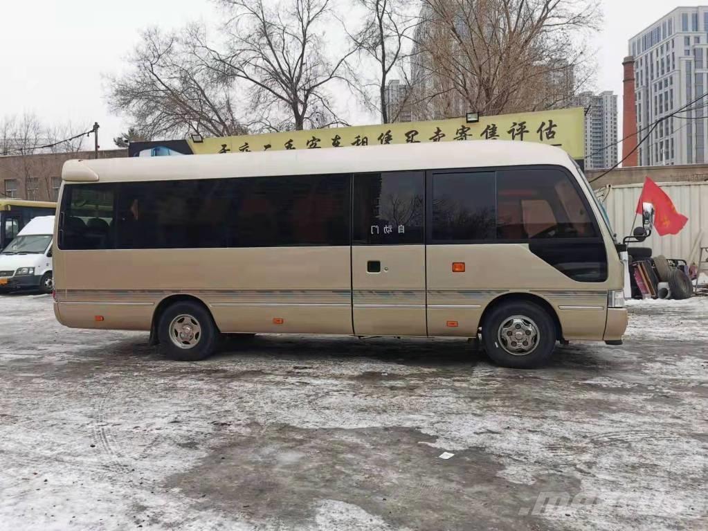 Toyota Coaster Bus Minibussen