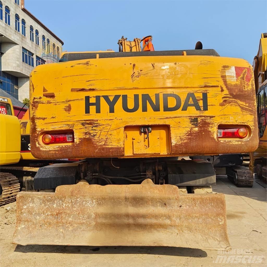 Hyundai R210W-7 Wielgraafmachines