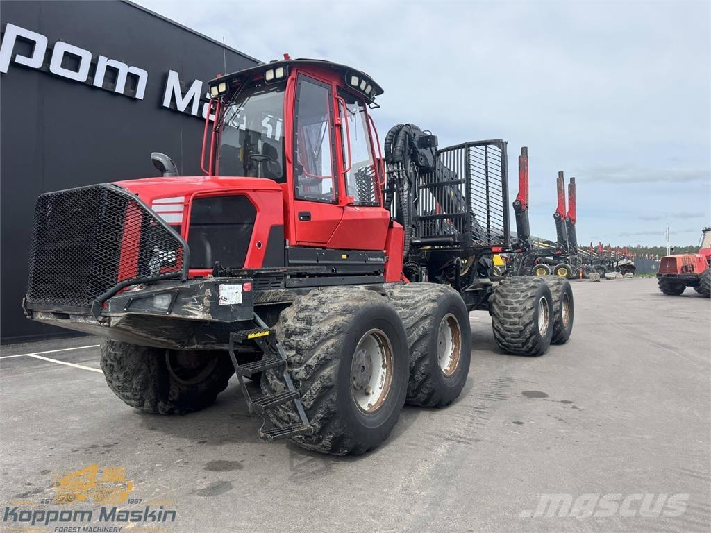 Komatsu 895 Uitrijwagens