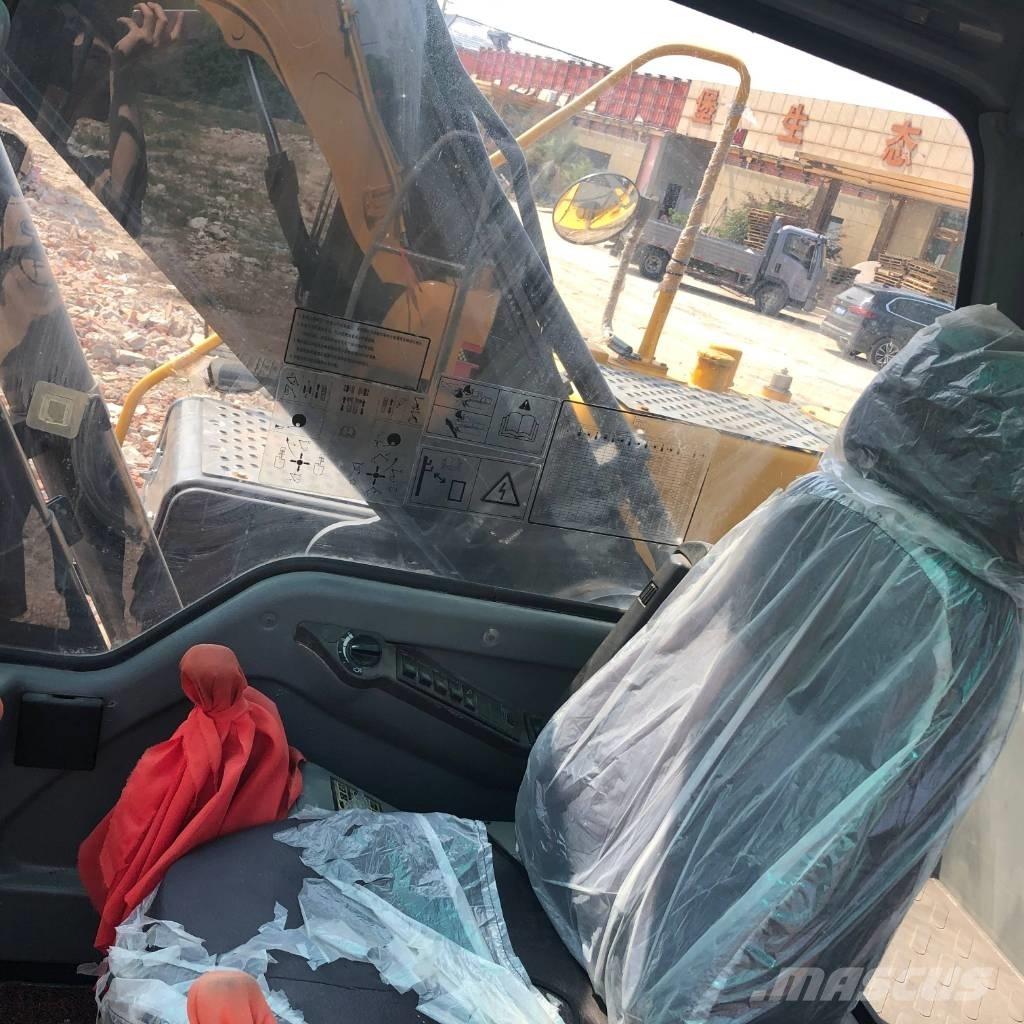 Volvo EC240 Rupsgraafmachines