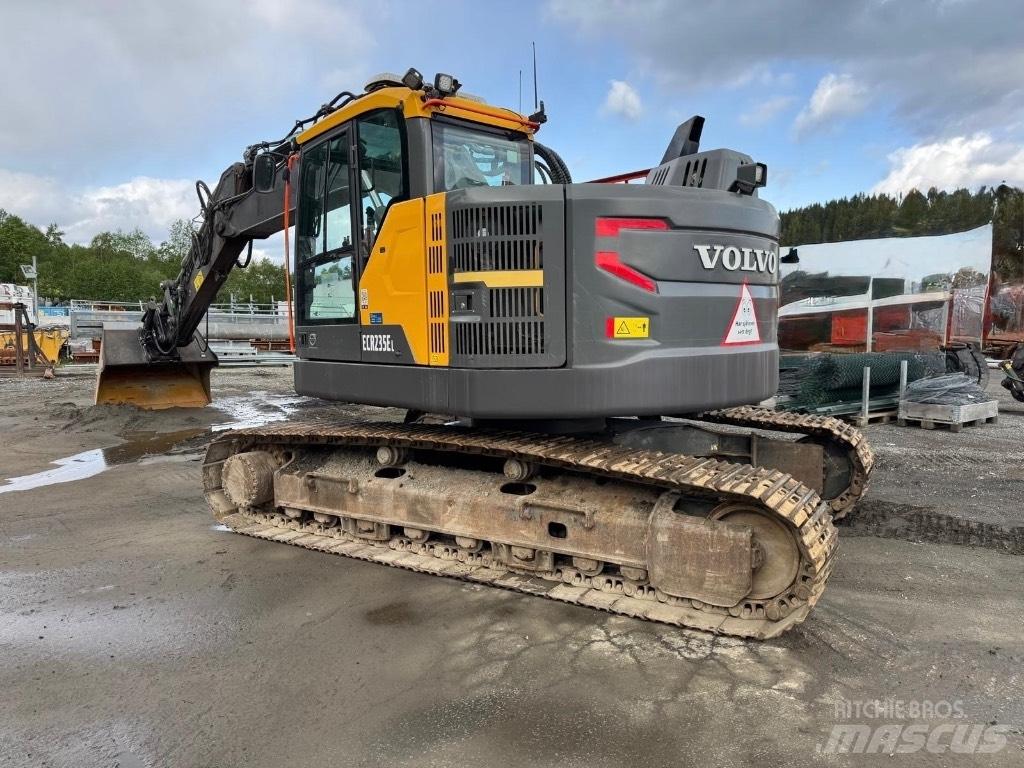 Volvo ECR 235 E Rupsgraafmachines