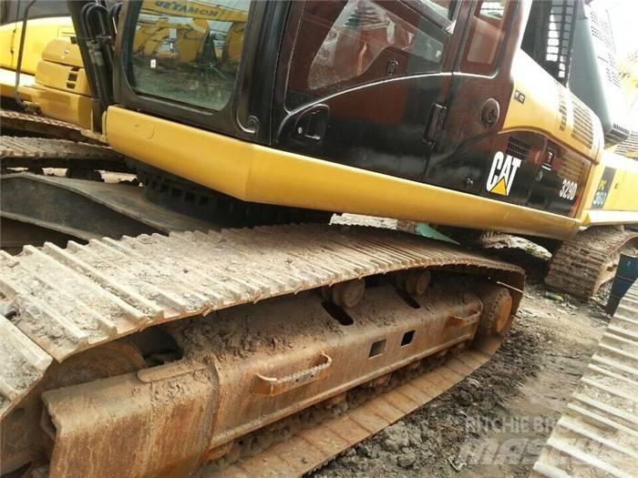 CAT 329 D Rupsgraafmachines