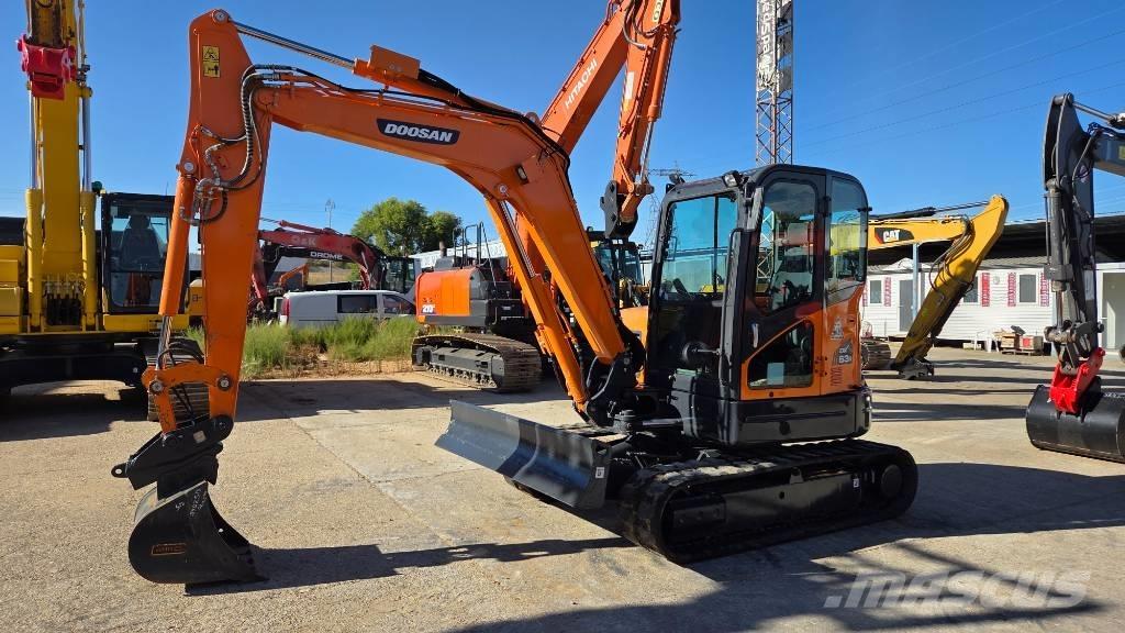 Doosan DX 63 R Minigraafmachines < 7t