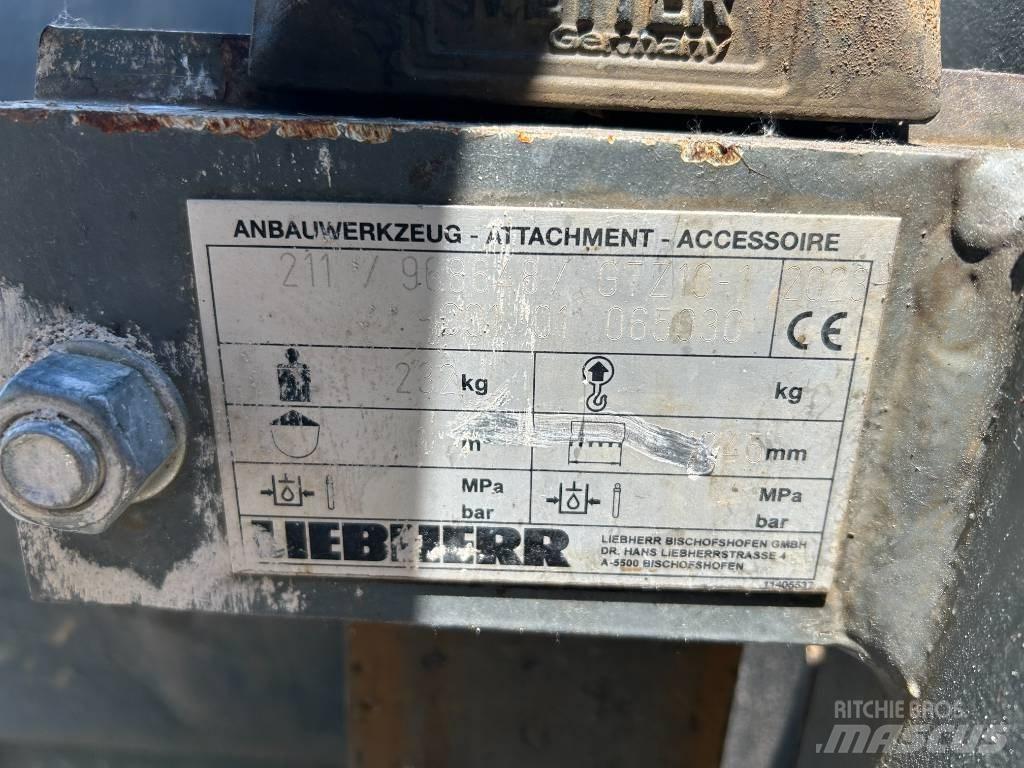 Liebherr L 506 Wielladers