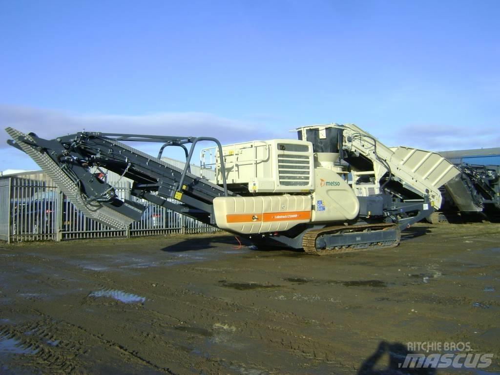 Metso LT 200 HP Mobile crushers
