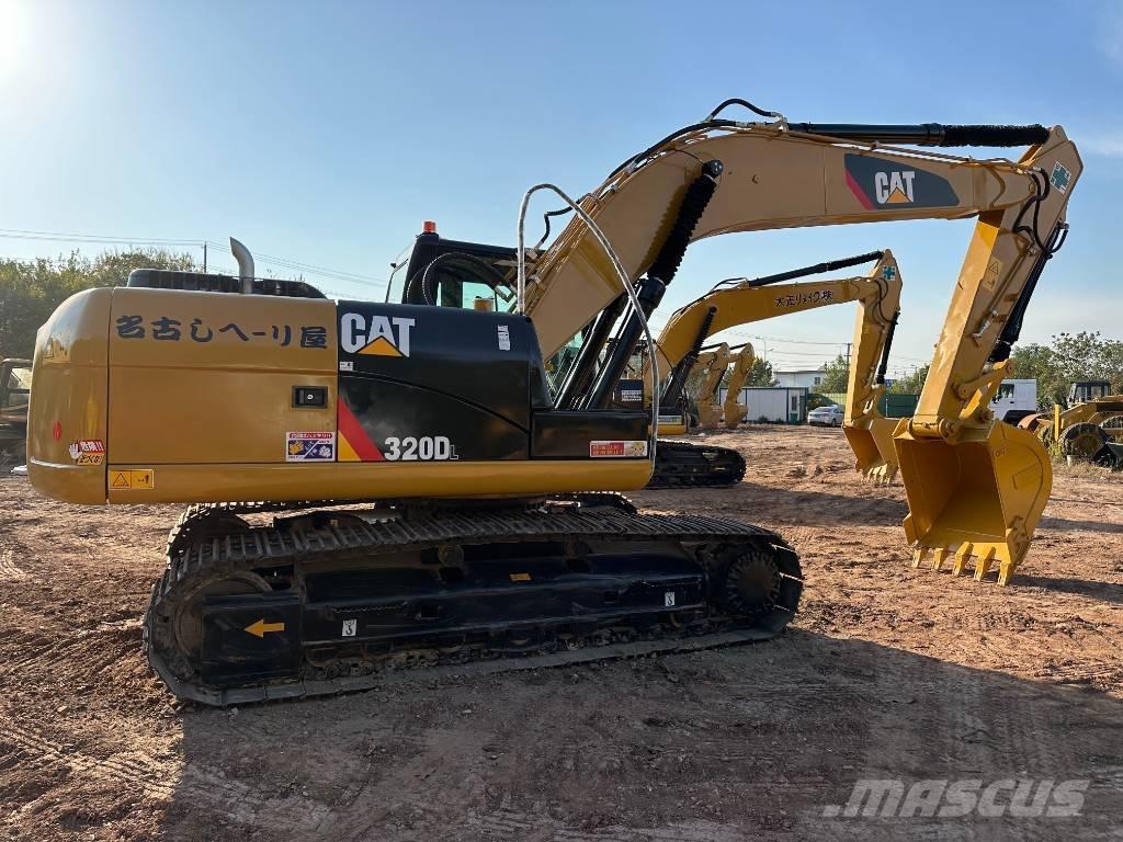 CAT 320 D L Rupsgraafmachines