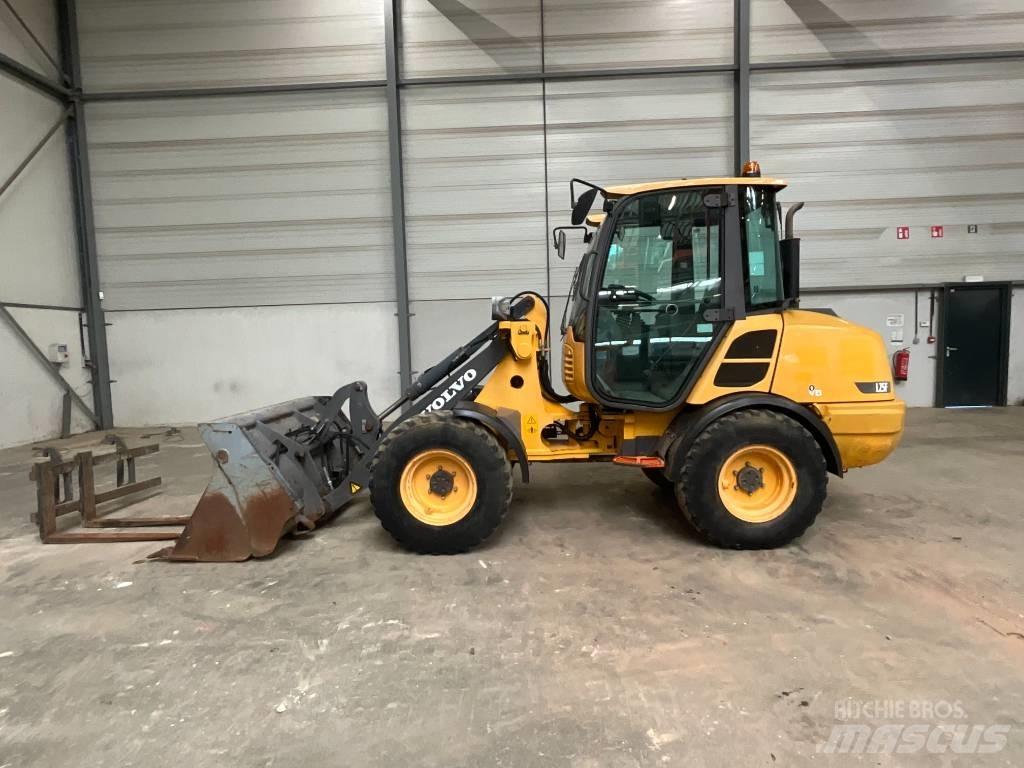 Volvo L 25 F Wielladers