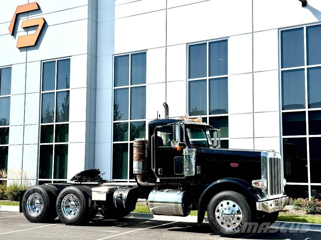 Peterbilt 388 Trekkers