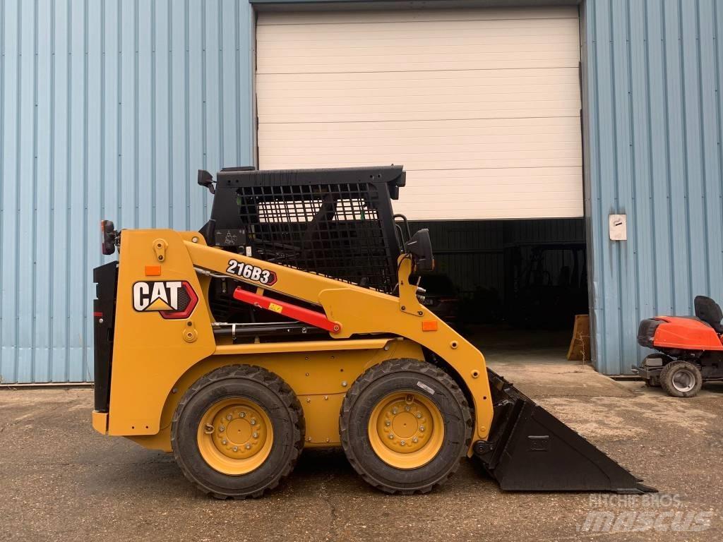 CAT 216 B 3 Miniladers