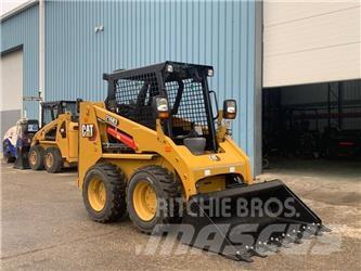 CAT 216 B 3 Miniladers
