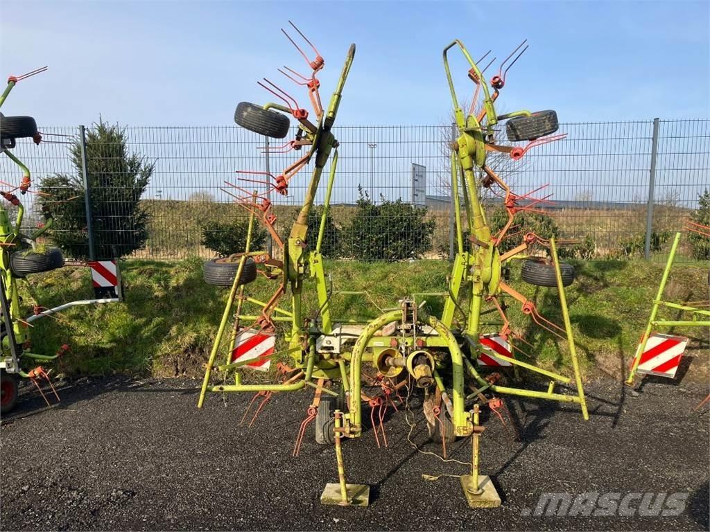 CLAAS Volto 640 HR Schudders