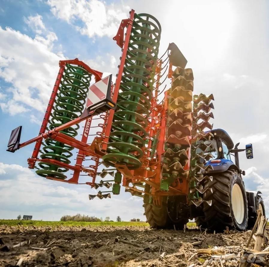 Agro-Masz Faster 40 Schijveneggen