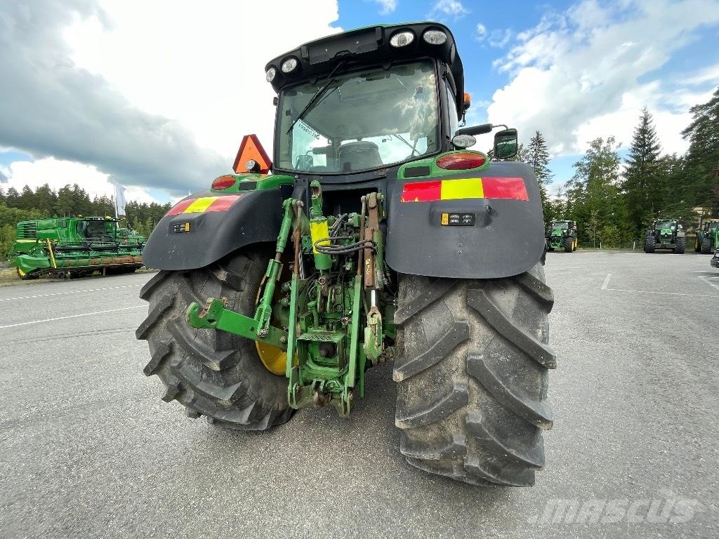 John Deere 6170 R Tractoren