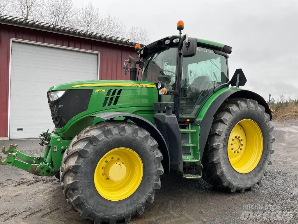 John Deere 6170 R Tractoren