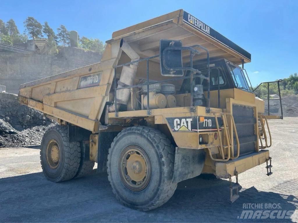 CAT 771D Starre dumpers