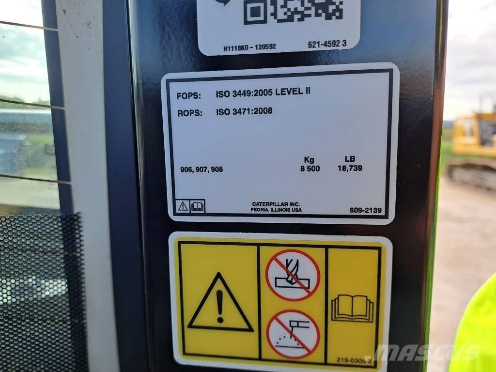 CAT 906 (Bucket+Forks) Wielladers