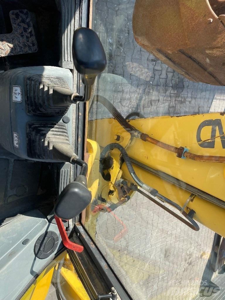 New Holland LB 110 Graaf-laadcombinaties