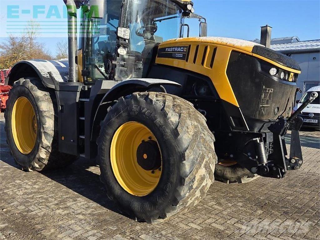JCB fastrac 8330 Tractoren