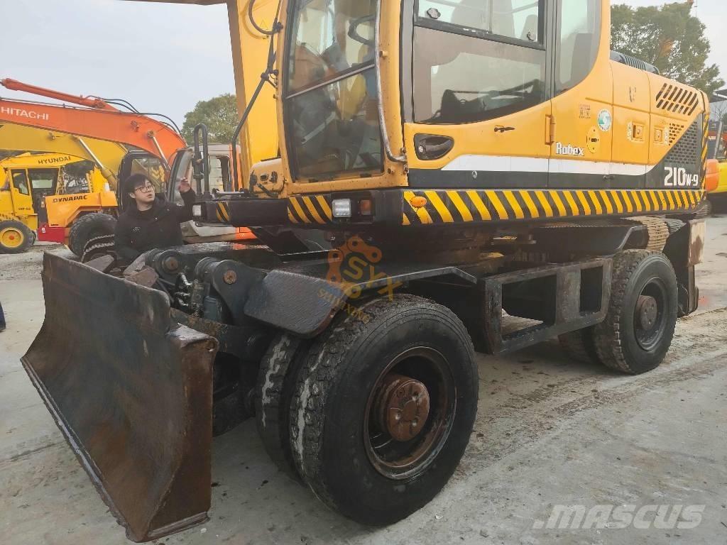 Hyundai 210W-9 Wielgraafmachines