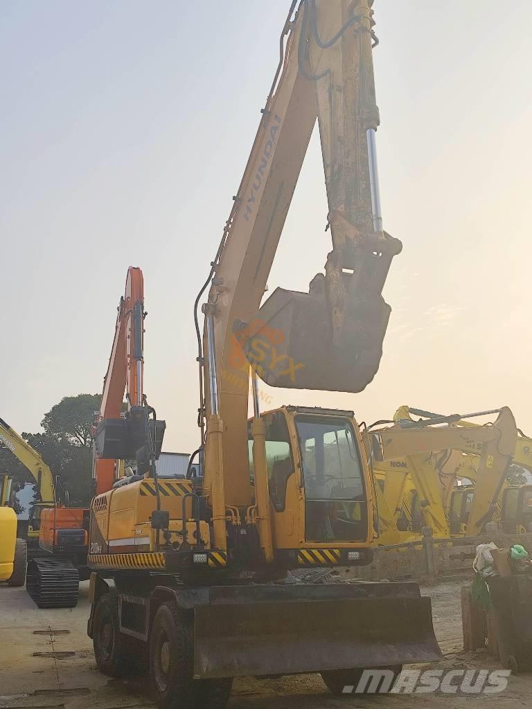 Hyundai 210W-9 Wielgraafmachines