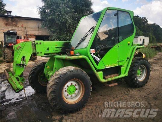 Merlo 33.7 KT   arm Gieken en dippers