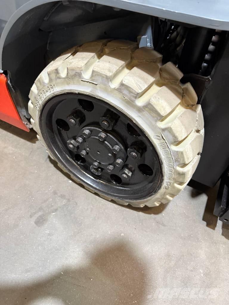 Toyota 8 FGCU 30 Heftrucks overige