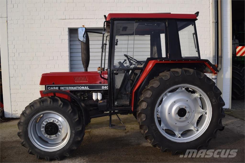 Case IH 840 A/S Tractoren