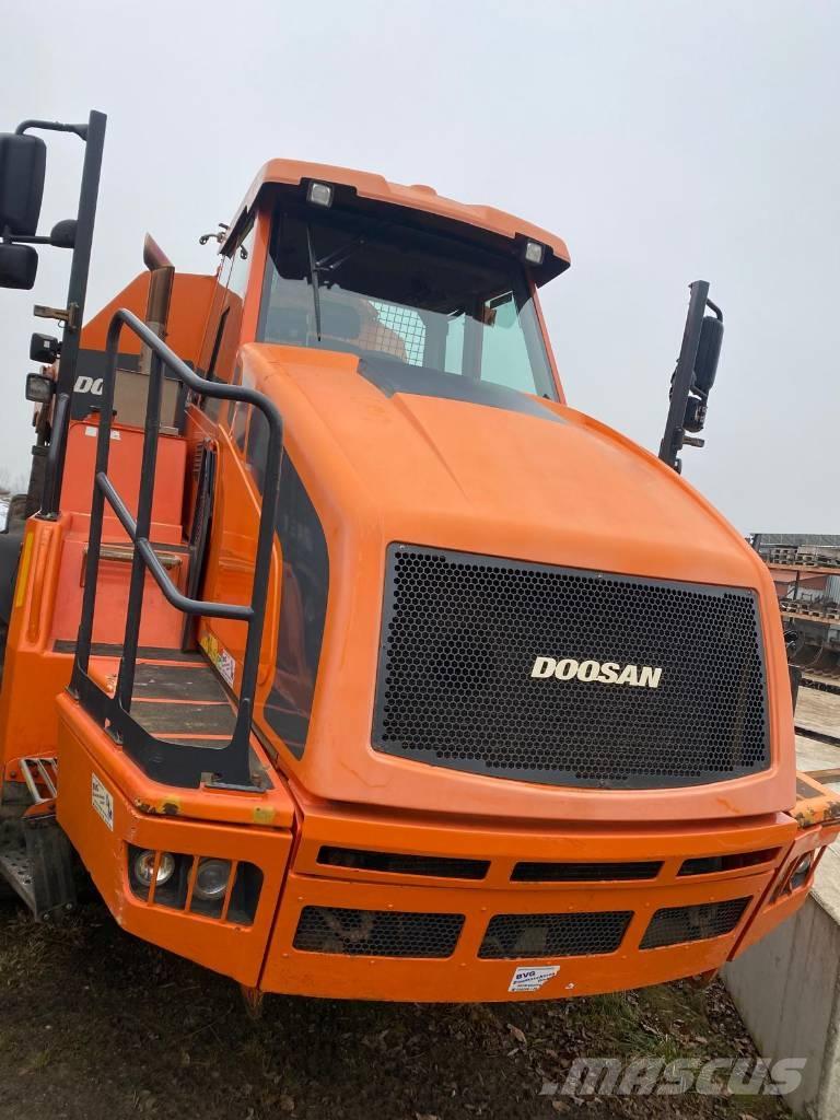 Doosan DA 30 Knik dumptrucks