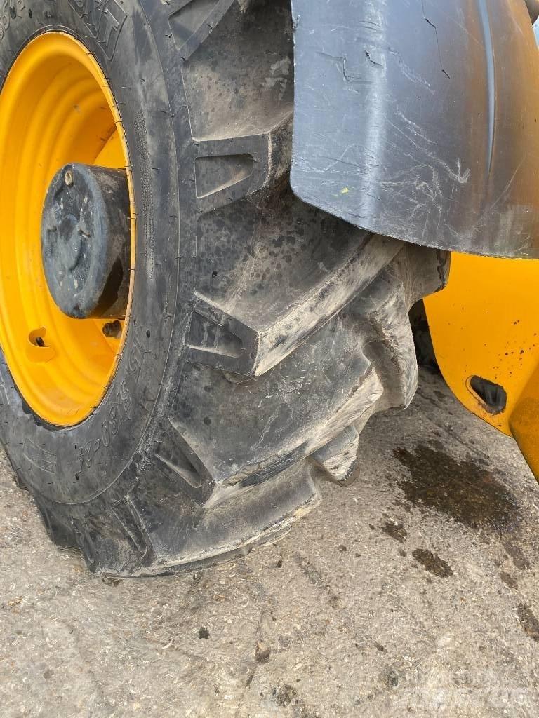 JCB 535-140 Verreikers