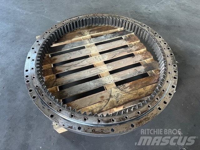 Komatsu PC 350 LC-8 Chassis en ophanging