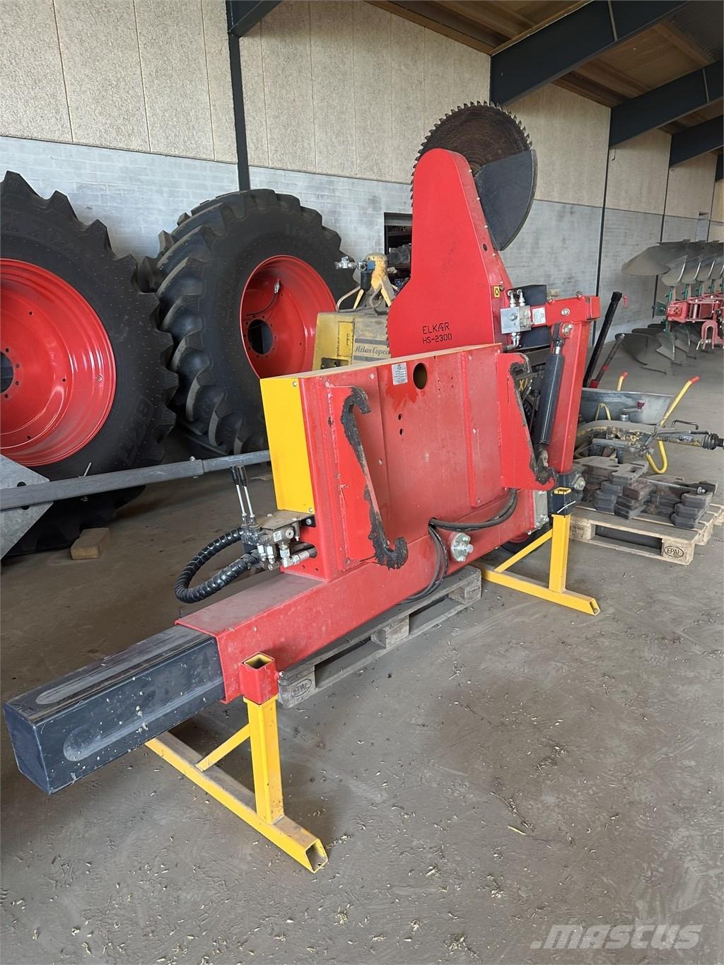 Elkær HS 2300 Heggenscharen