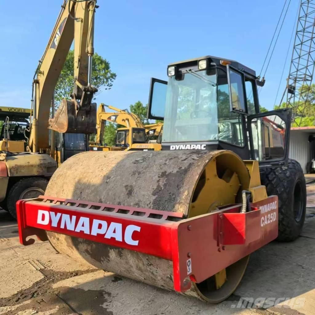 Dynapac CA 25 D Trilrolwalsen