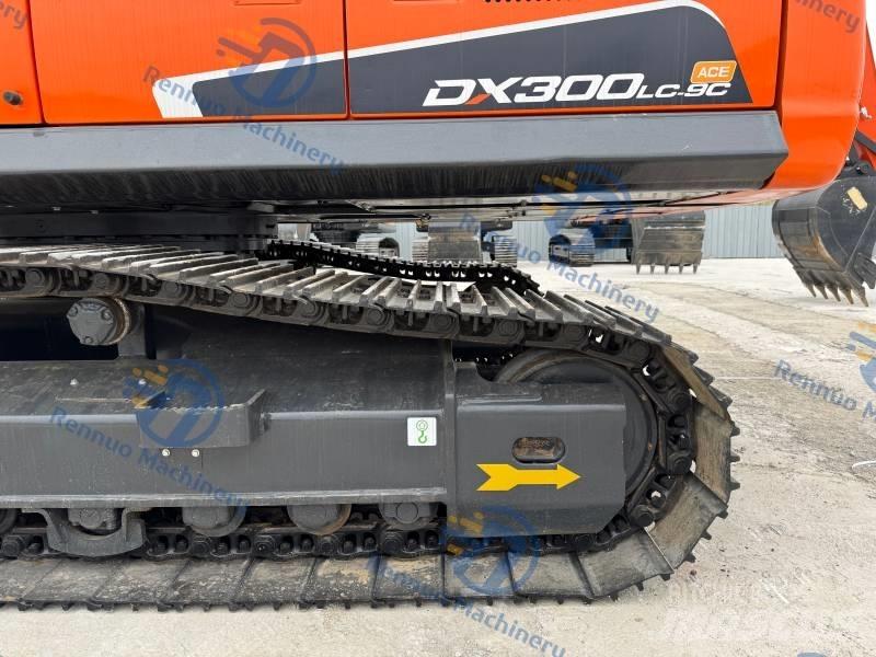 Doosan DX 300 LC-9C Rupsgraafmachines