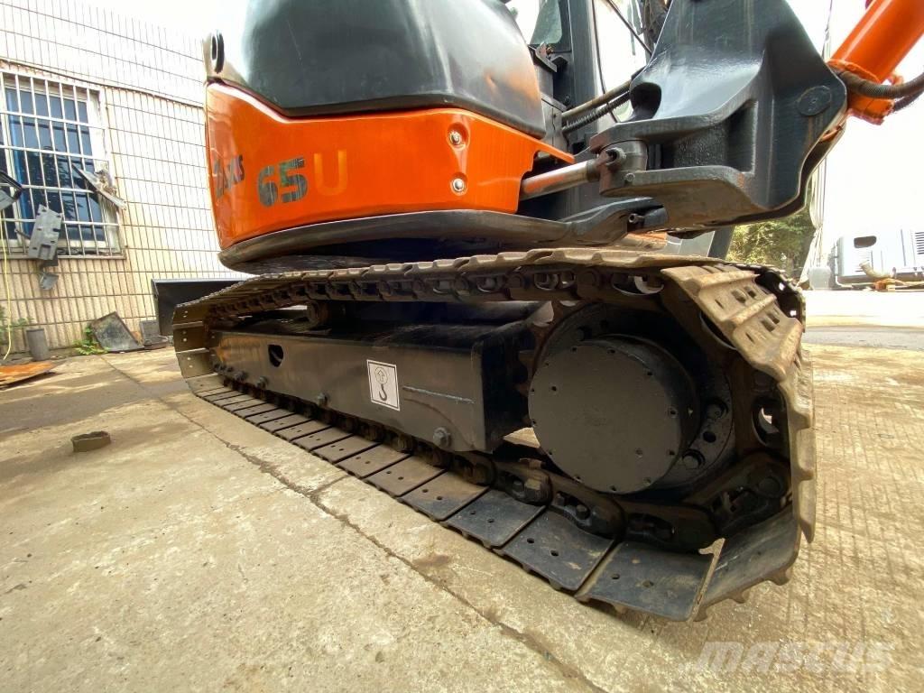 Hitachi ZX65 Minigraafmachines < 7t